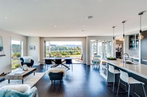 Photo of property in 22 Heipipi Drive, Eskdale, Napier, 4182