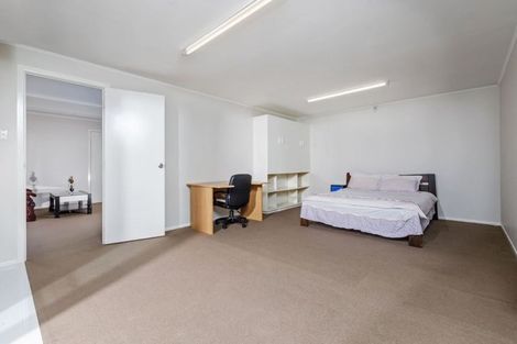 Photo of property in 1/120 Archers Road, Glenfield, Auckland, 0629