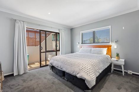 Photo of property in 143a Oceanview Road, Mount Maunganui, 3116