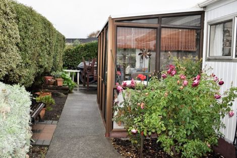 Photo of property in 3 Gabriel Street, Raumati Beach, Paraparaumu, 5032