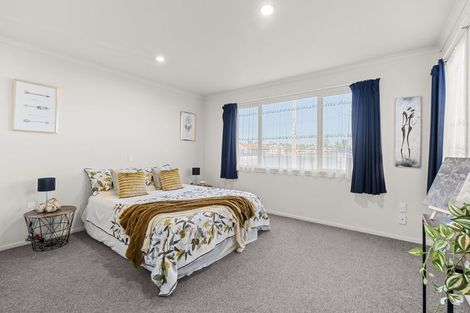 Photo of property in 12 Domett Street, Waitara, 4320