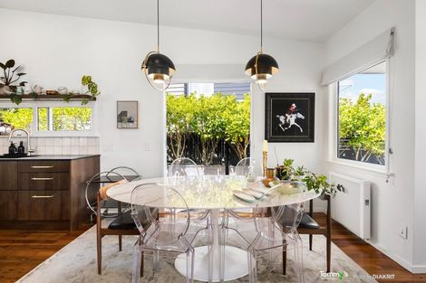 Photo of property in 42 Lohia Street, Khandallah, Wellington, 6035