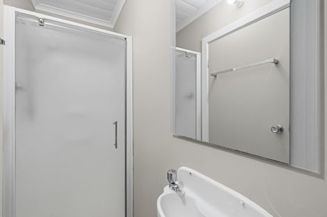 Photo of property in 160 Yarrow Street, Invercargill, 9810