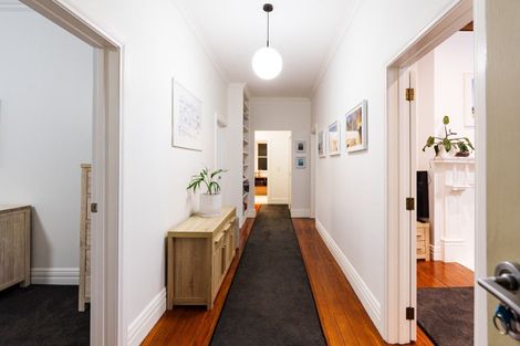 Photo of property in 3 Strathmore Crescent, Roslyn, Dunedin, 9010