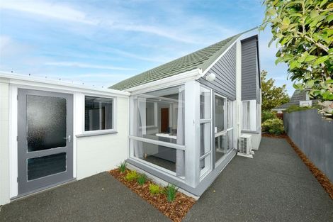 Photo of property in 2/19 Molesworth Place, Somerfield, Christchurch, 8024