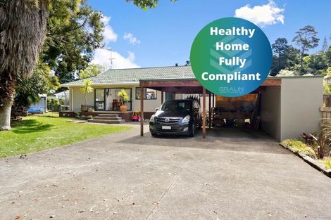 Photo of property in 52a Woodside Road, Massey, Auckland, 0614