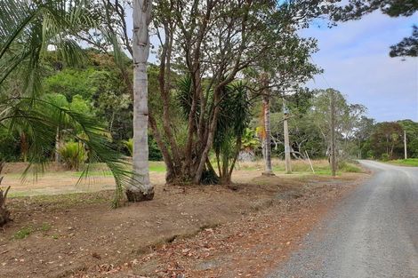 Photo of property in 42 Coxhead Creek Road, Whangateau, 0985