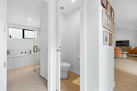 Photo of property in 2 Big Valley Drive, Jacks Point, Queenstown, 9371