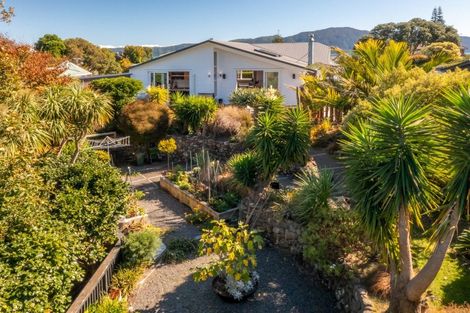 Photo of property in 12-14 Douglas Street, Paraparaumu Beach, Paraparaumu, 5032