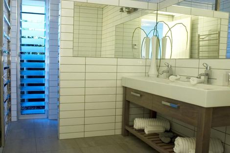 Photo of property in 1/133 Mapara Road, Acacia Bay, Taupo, 3385