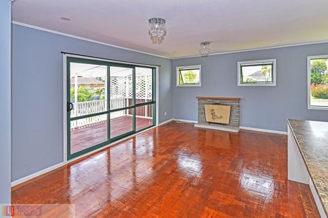 Photo of property in 31 Hokianga Street, Mangere East, Auckland, 2024