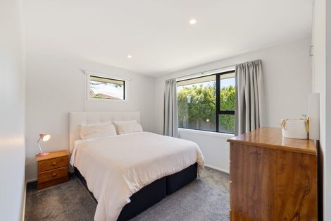 Photo of property in 6 Bidwell Place, Hillmorton, Christchurch, 8025