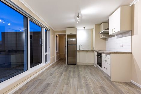 Photo of property in 2 Raroa Place, Pukerua Bay, 5026