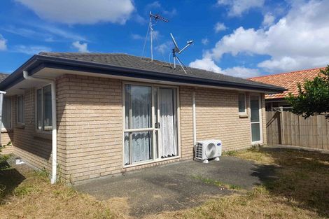 Photo of property in 87 Armoy Drive, East Tamaki, Auckland, 2016