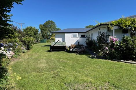 Photo of property in 45 De Lautour Road, Inner Kaiti, Gisborne, 4010
