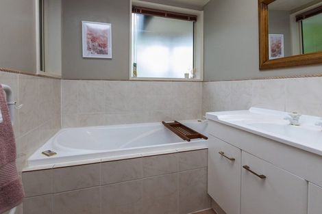 Photo of property in 26 Larch Place, Casebrook, Christchurch, 8051