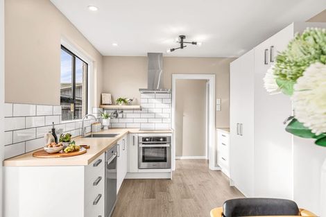 Photo of property in 37 Colwyn Street, Bryndwr, Christchurch, 8053