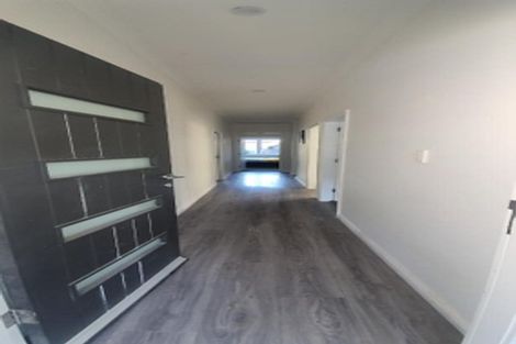 Photo of property in 14 Golf Road, Manor Park, Lower Hutt, 5019