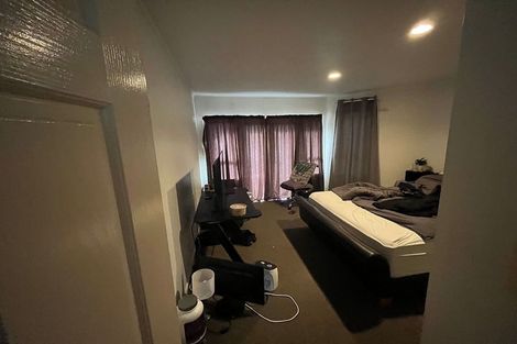 Photo of property in 2 Taiko Court, Northpark, Auckland, 2013