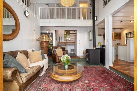 Photo of property in 16 Major Bridge Drive, Russell, 0272