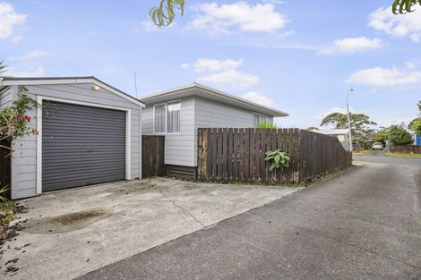 Photo of property in 17a Trevor Hosken Drive, Wiri, Auckland, 2104