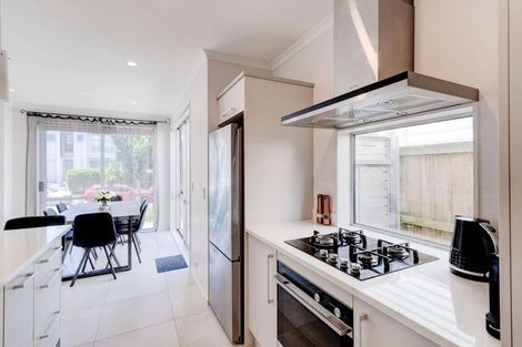 Photo of property in 11 Costa Viva Crescent, Karaka, Papakura, 2113