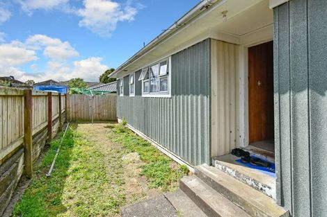 Photo of property in 9 Rimu Road, Manurewa, Auckland, 2102