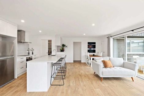 Photo of property in 73 Te Paea Avenue, Paerata, 2124