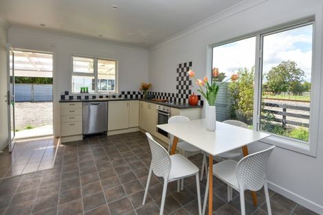 Photo of property in 28 Andersons Line, Clareville, Carterton, 5713