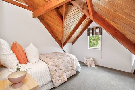 Photo of property in 5 Tieke Place, Horahora, Whangarei, 0110