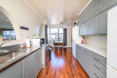 Photo of property in 25 Seaforth Avenue, Milson, Palmerston North, 4414