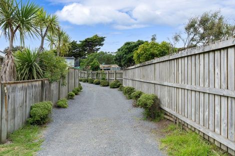 Photo of property in 276 Peka Peka Road, Peka Peka, Waikanae, 5391