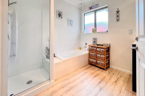 Photo of property in 11 Salisbury Drive, Rolleston, 7614
