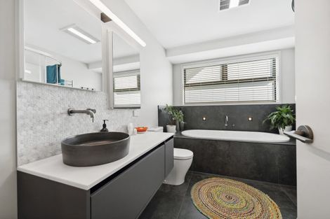 Photo of property in 33a Homestead Place, Welcome Bay, Tauranga, 3112