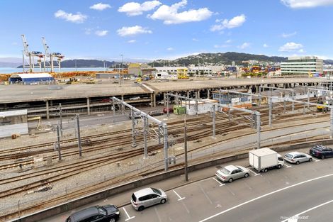 Photo of property in Stadium Garden Flats, 311/107 Thorndon Quay, Pipitea, Wellington, 6011