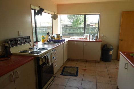 Photo of property in 165a Cook Street, West End, Palmerston North, 4410