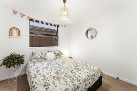 Photo of property in 1 Chrysler Street, Papamoa, 3118