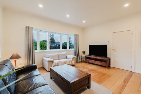 Photo of property in 45 Alfred Street, Fairfield, Hamilton, 3214