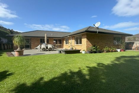 Photo of property in 13 Tieke Place, Horahora, Whangarei, 0110