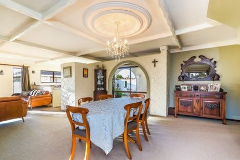 Photo of property in 79 Tamatea Road, Taupo, 3330