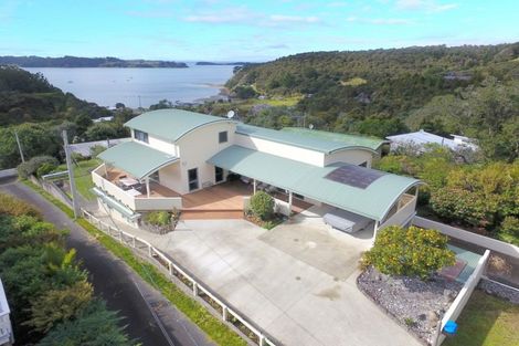 Photo of property in 15 Opahi Bay Road, Mahurangi West, Warkworth, 0983