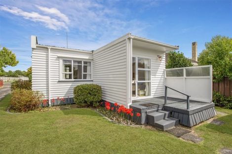 Photo of property in 216 Fox Street, Hamilton East, Hamilton, 3216