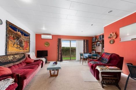 Photo of property in 2/42 Ebdentown Street, Ebdentown, Upper Hutt, 5018