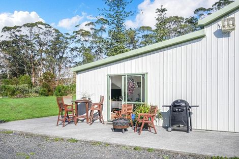 Photo of property in 202 Kempthorne Road, Russell, 0272