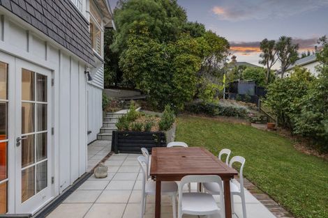 Photo of property in 5 Merlewood Avenue, Cashmere, Christchurch, 8022