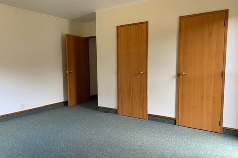 Photo of property in 18a Wynyard Crescent, Fernhill, Queenstown, 9300