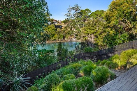 Photo of property in 15 Elliot Street, Riverhead, 0820