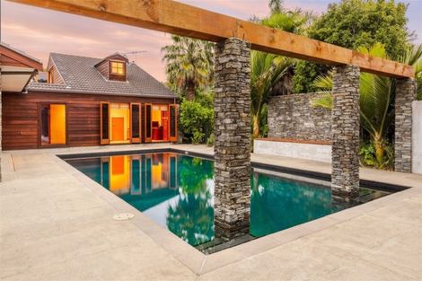 Photo of property in 361c Paremoremo Road, Paremoremo, Auckland, 0632