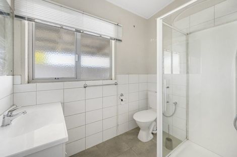 Photo of property in 1/209 Mcleod Street, Camberley, Hastings, 4120