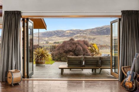 Photo of property in 126 Pearson Road, Cromwell, 9384